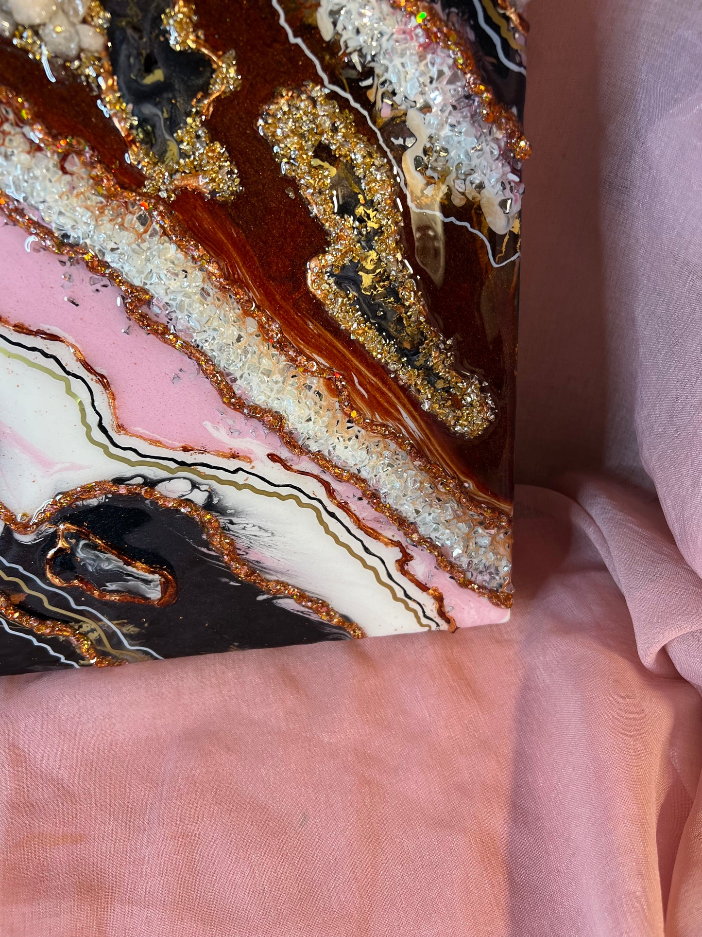 Glamour Draped in Luxe